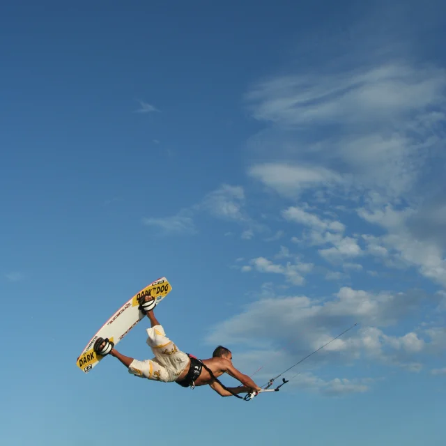 Kitesurf in freedom Leucate Tourist Office