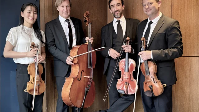 0920 Gevoelige strijkers Kwartet 12x8 1